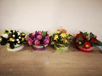 Oasis® Tafeldecoratie met wol Rond Medi Wit pak 4 stuks, Ophalen of Verzenden, Nieuw
