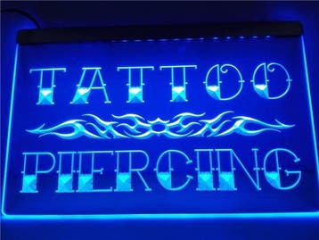Tattoo Piercing neon bord lamp LED cafe verlichting reclame, Verzenden, Nieuw