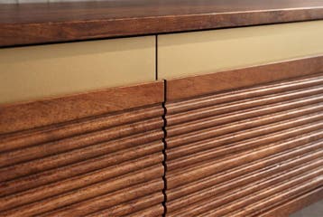 TV-Meubel MONZA 160cm met kabelmanagement hangend geribd, Ophalen of Verzenden, Nieuw