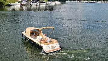 Napo 565 tender sloep uit 2025, Watersport en Boten, Tender, Binnenboordmotor, Kussenset, Zo goed als nieuw