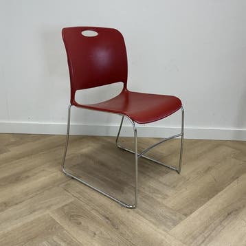 KI Maestro stapelstoel / kantinestoel, kunststof rood -, Huis en Inrichting, Stoelen, Ophalen of Verzenden, Gebruikt, Stof, Eén