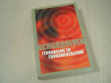 Pattyn, Bart / Jan Wouters - Schokgolven  - Terrorisme en..., Verzenden, Nieuw