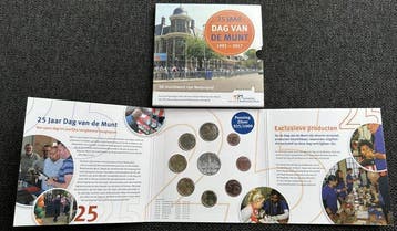 Nederland. Year Set (BU) 2017 Dag van de Munt met zilveren