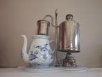 H. Eicke - Koffiepot - Porselein, Metaal