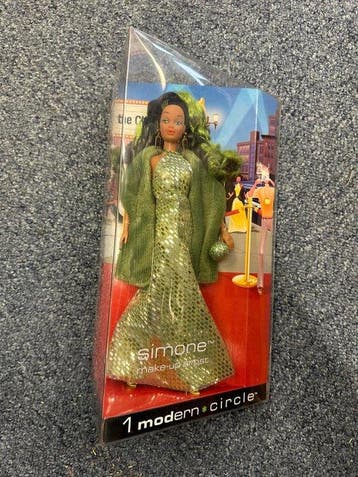 Mattel - Barbiepop BARBIE MODERN CIRCLE SIMONE MOVIE PREMIER