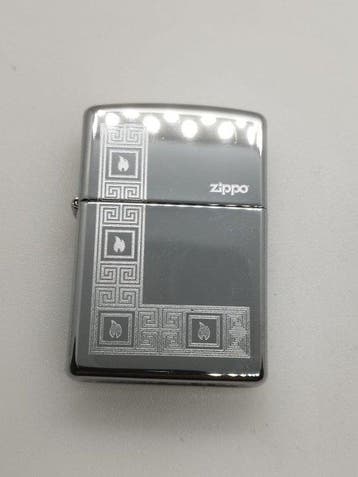 Zippo - Zippo clásico con acabado en cromo pulido. Motivos, Verzamelen, Nieuw
