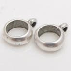 1 x DQ metaal hanger voor 8mm leer met oog 2,1 mm Antiek..., Ophalen of Verzenden, Nieuw, Bedel
