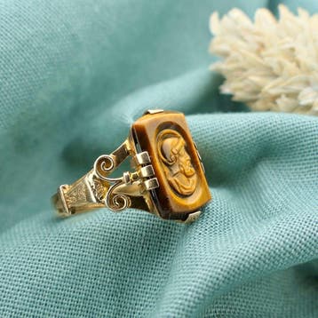 Gouden ring met tijgeroog; Camee, 18 tot 19, Gebruikt, Ophalen of Verzenden, Met edelsteen