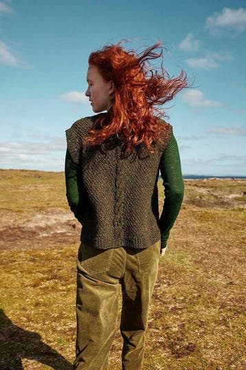 Breipatroon Damesspencer Fern met kabels van Donegal Tweed, Ophalen of Verzenden, Nieuw