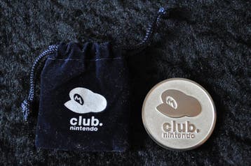 Club Nintendo Mario and Luigi Goodbye Coin Silver Token with, Verzenden, Nieuw