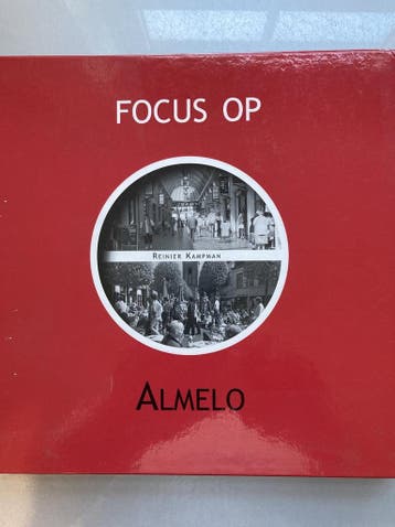 FOCUS OP ALMELO - R. Kampman 9789028835092, Boeken, Verzenden, Gelezen, R. Kampman