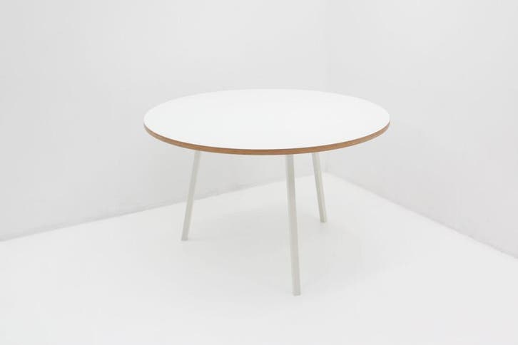 Vergadertafel - Hay Loop stand round tafel, Huis en Inrichting, Tafels | Eettafels, Gebruikt, Ophalen of Verzenden