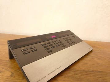 Bang & Olufsen - Masterbedieningspaneel 5000 in uitstekende, Nieuw