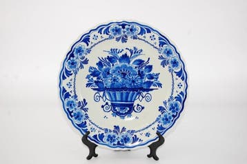 De Porceleyne Fles, Delft - Bord - Aardewerk - D. 29 cm /