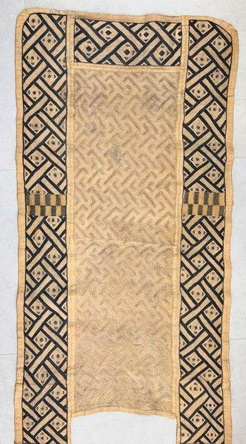 Weefsel - Ntshakabwiin - 74 x 141 cm - Shoowa-Kuba