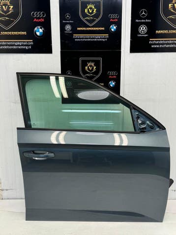 Portier 4-deurs rechts voor Skoda Fabia Combi bj.2019 grijs, Gebruikt, Voor, Skoda, Deur