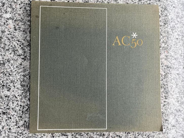 50 jaar Aloysiuscollege - Den Haag, Boeken, Geschiedenis | Stad en Regio, Gelezen, 20e eeuw of later, Verzenden