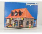 Playmobil 4300 Trein stationsgebouw OVP #9555 (e Speelgoed), Ophalen of Verzenden, Gebruikt