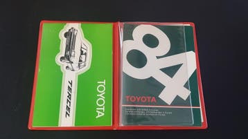 1984 Toyota Tercel Boordmap Nederlands (compleet!), Verzenden