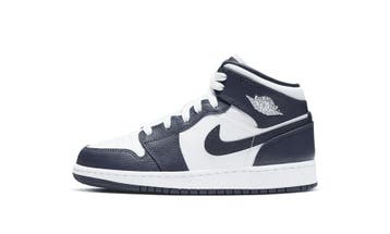 Jordan 1 Mid White Metallic Gold Obsidian (GS), Kleding | Heren, Schoenen, Nieuw
