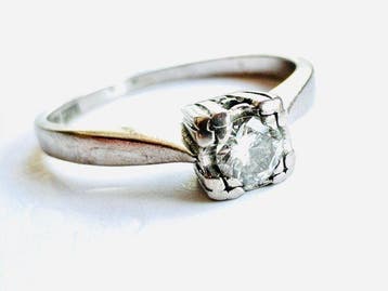 Ring - 18 karaat Witgoud - 0.16ct. tw. Diamant (Natuurlijk), Nieuw