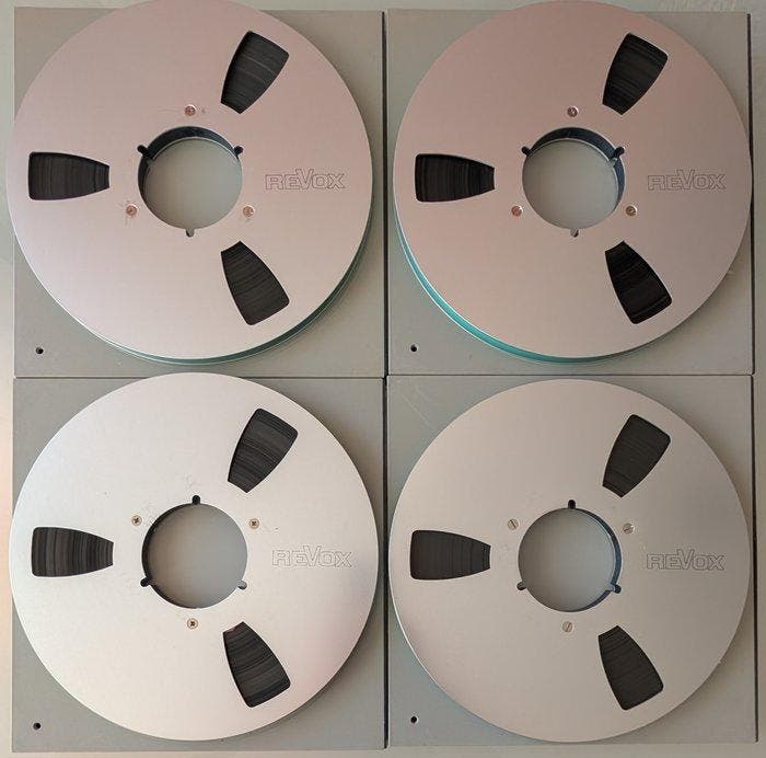 Revox - 26 cm spoelen met tape - Reel-to-reel audio, Audio, Tv en Foto, Radio's