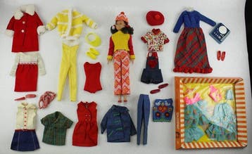 Mattel - Barbiepop Lot of Barbie / Frankie / Skipper /