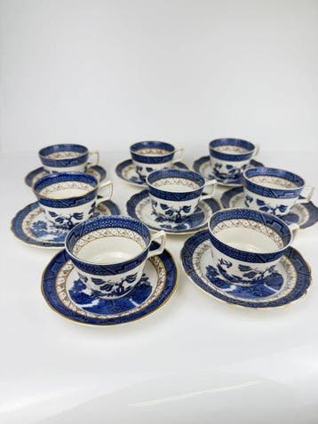 Royal Doulton - Theeservies (16) - Porselein - Kramen / Real, Antiek en Kunst
