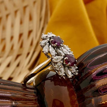 Exclusief witgouden cocktailring met robijn en diamant 0,..., Gebruikt, Ophalen of Verzenden, 17 tot 18, Met edelsteen
