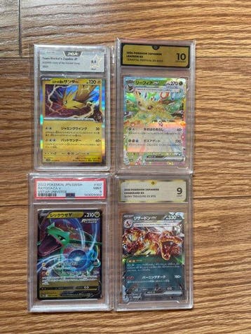 Pokémon - 1 Graded card - Leafeon 003/187 Full art, Foil,, Nieuw