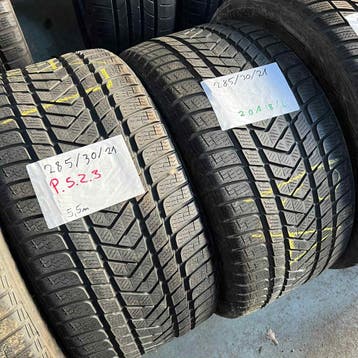 2 x Pirelli 285-30-21 Winterbanden 5,5mm, Gebruikt, 285 mm, Band(en), Personenwagen