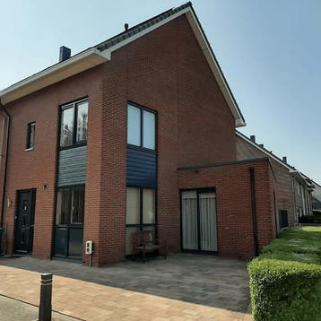 Studio in Almere gevonden voor €1818,- pm, Huizen en Kamers, Kamers te huur, 50 m² of meer, Almere