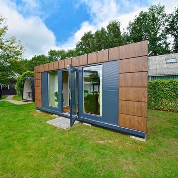 Praktijk aan huis, geweldige kwaliteit / model Helsinki