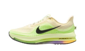 Nike Pegasus Premium Alabaster Volt, Nieuw