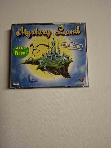 Mystery land the  European dance festival Hardcore, Verzenden, Nieuw in verpakking