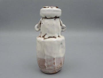 Stunning Avant-Garde Onihagi Studio Pottery Flower Vase