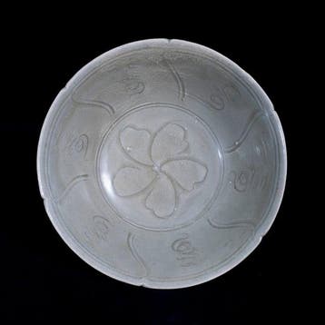 Kom - Celadon - Longquan - Southern Song - Steengoed -