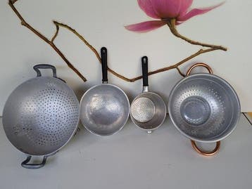 Vergiet (4) - Aluminium, Bakeliet - Decoratieve keukenset