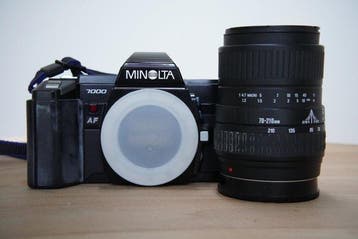 Minolta 7000 AF Autofocus 35mm SLR Camera - Sigma AF, Audio, Tv en Foto, Fotocamera's Analoog, Nieuw