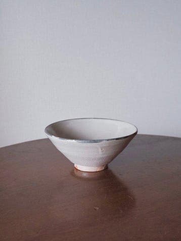 Enju Kiln - Theekom - Karatsu-aardewerk chawan, Antiek en Kunst
