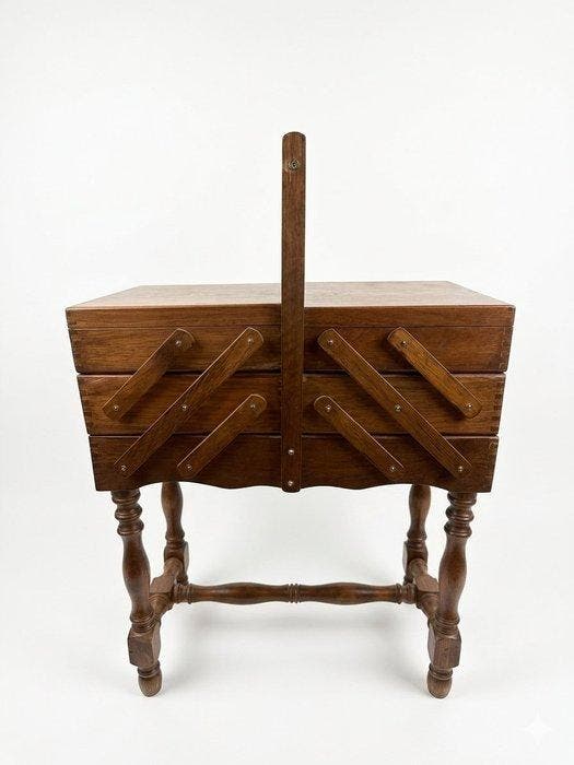 Naaidoos - Eik - Travailleuse vintage, Antiek en Kunst, Kunst | Designobjecten