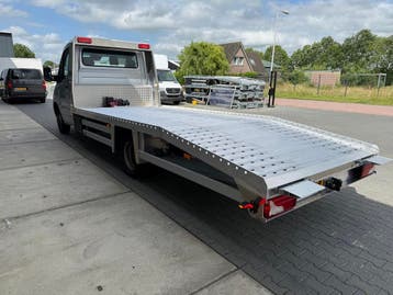 Volledig aluminium oprijbak Sprinter Crafter Iveco 270 KG, Ophalen