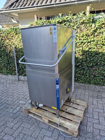 Electrolux vaatwasser doorschuiver uit 2020 VEILING, Gebruikt, Reinigen
