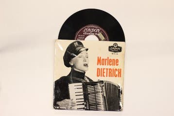 vinyl single 7 inch - Marlene Dietrich - I May Never Go H..., Verzenden, Zo goed als nieuw, 7 inch, Jazz en Blues