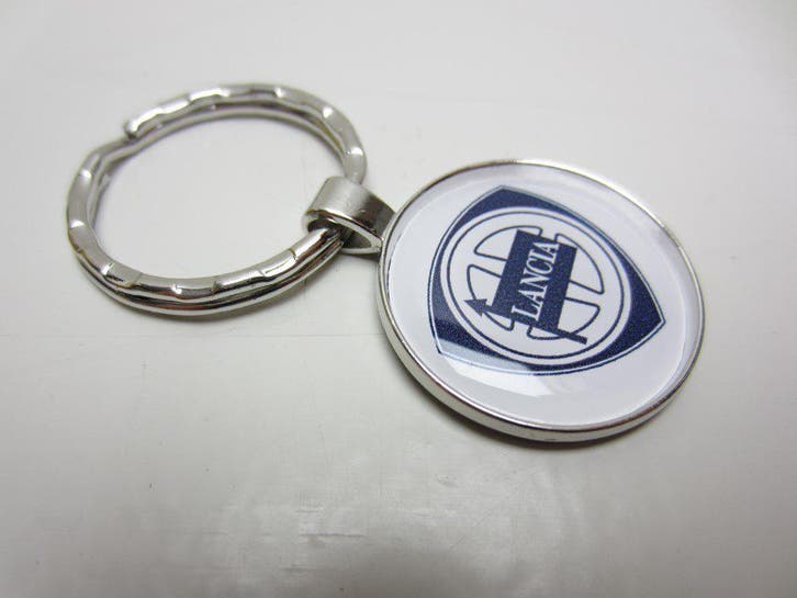 Sleutelhanger Lancia metaal glad rond wit -NIEUW-, Verzamelen, Sleutelhangers, Verzenden