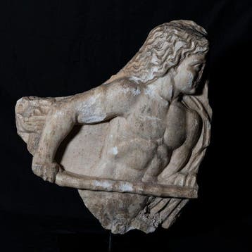 Oud-Romeins Marmer Enorm fragment reliëf dat een heroïsche