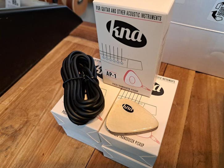 KNA AP1 Piezo Transducer Pick-Up | Music Department, Muziek en Instrumenten, Snaarinstrumenten | Gitaren | Akoestisch, Nieuw, Ophalen of Verzenden