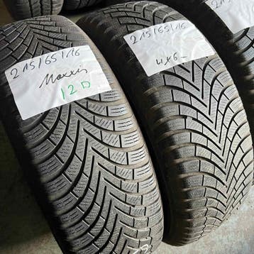 4 x Maxxis 215-65-16 Winterbanden 6mm, 16 inch, Band(en), Personenwagen, Gebruikt