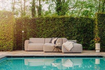 Chill Line Prada en Milaan Outdoor bank, nergens goedkoper, Ophalen of Verzenden, Nieuw, Kunststof