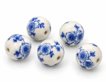 5 x Ronde keramiek kralen Delfts blauw 13 mm – gat 1,8 mm., Ophalen of Verzenden, Nieuw, Kraal